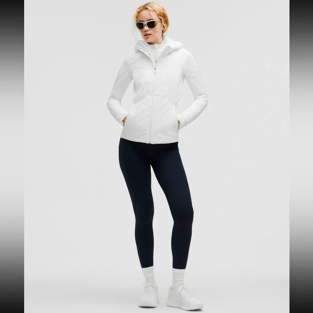Lululemon Another Mile Puffer Hooded Jacket White Size 4 NWT